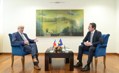 Kurti pret ambasadorin Mazanek, vlerëson lartë ndihmën e vazhdueshme të Republikës Çeke për Kosovën