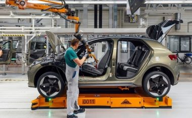 Për shkak të kërkesës të dobët për vetura elektrike, Volkswagen mori një vendim të rëndësishëm