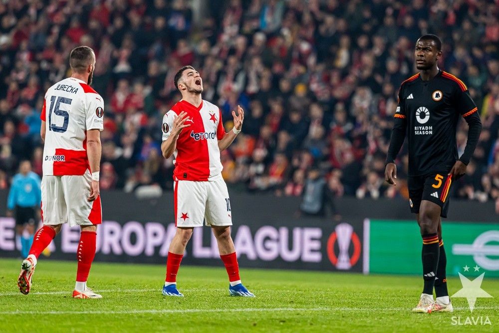Roma suffers its first defeat in the Europa League, defeated by Slavia