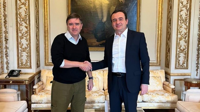 Kurti takohet me Ndihmës-sekretarin O’Brien: Konfirmoi mbështetjen e SHBA-së për Kosovën