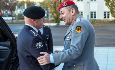 Bashkëpunimi ndërmjet dy ushtrive Kosovë-Gjermani, gjeneral Jashari takon gjeneralin Breuer