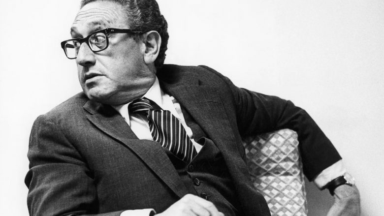Henry Kissinger – nga refugjat i Luftës së Dytë Botërore në diplomat që formësoi diplomacinë amerikane