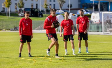Kombëtarja e Shqipërisë zhvillon seancën e radhës stërvitore, grupi i plotë nën urdhrat e trajnerit Silvinjo