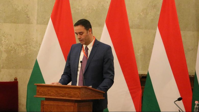 Konjufca në Budapest i kërkon BE-së t’i bëjë më shumë presion Serbisë