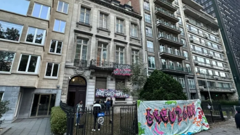 Emigrantët e Kongos e kanë lëshuar ndërtesën e ish-Ambasadës së RMV në Bruksel