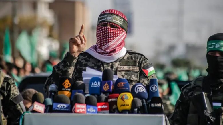 Hamasi vjen me një “ofertë” për lirimin e 70 pengjeve – por ka një kërkesë nga Izraeli