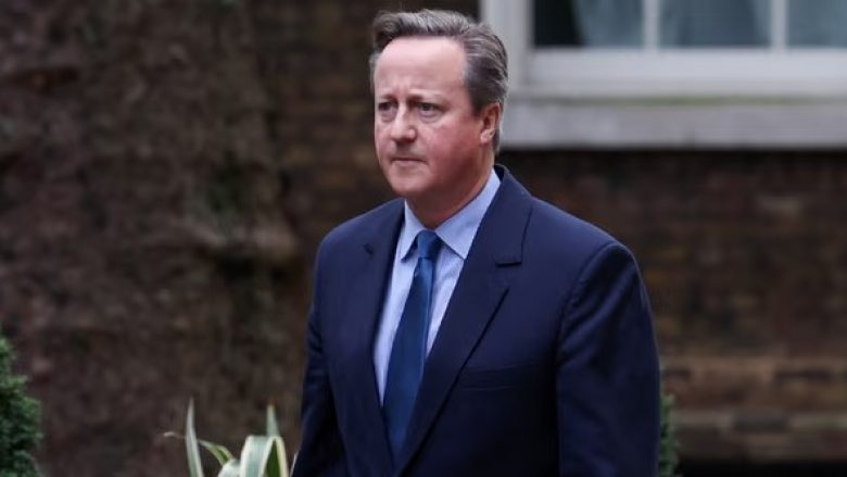 Ish-kryeministri Cameron kthehet në qeverinë e Mbretërisë së Bashkuar si Sekretar i Jashtëm