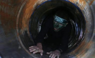 Izraeli ka treguar se çfarë pajisjesh kishte përdorur “për të hedhur në erë” tunelin e Hamasit nën spitalin e Gazës