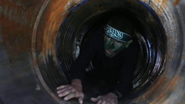 Izraeli ka treguar se çfarë pajisjesh kishte përdorur “për të hedhur në erë” tunelin e Hamasit nën spitalin e Gazës