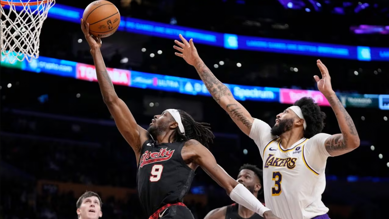 Lakers vazhdon me fitore, mposht Portlandin përkundër mungesës së LeBron James