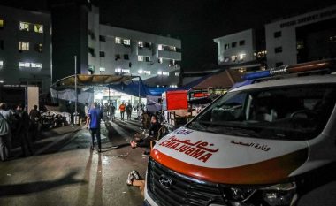 “Të gjitha njësitë thelbësore kanë kollapsuar” – drejtori përshkruan situatën katastrofike në spitalin më të madh të Gazës