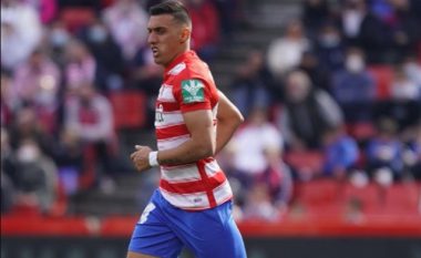 Myrto Uzunit gjen golin e pestë sezonal me fanellën e Granadas