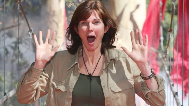 Vdes në moshën 64 vjeçare ylli i “I’m A Celebrity”, Annabel Giles