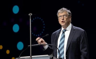 Bill Gates: Për shkak të inteligjencës artificiale, njerëzit mund të punojnë vetëm tre ditë në javë