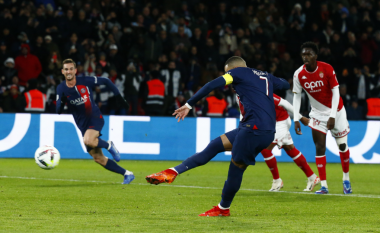 Spektakël golash në “Parkun e Princave”, PSG-ja fiton derbin ndaj Monacos