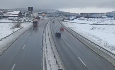Durmishi: Rrugët që mirëmbahen nga ministria janë të kalueshme, shoferët të mos dalin pa pajisjet e obligueshme për sezonin dimëror