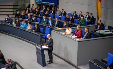 Bllokohet buxheti i Gjermanisë – shfrytëzimi i 60 miliardë eurove nuk është në përputhje me ligjin
