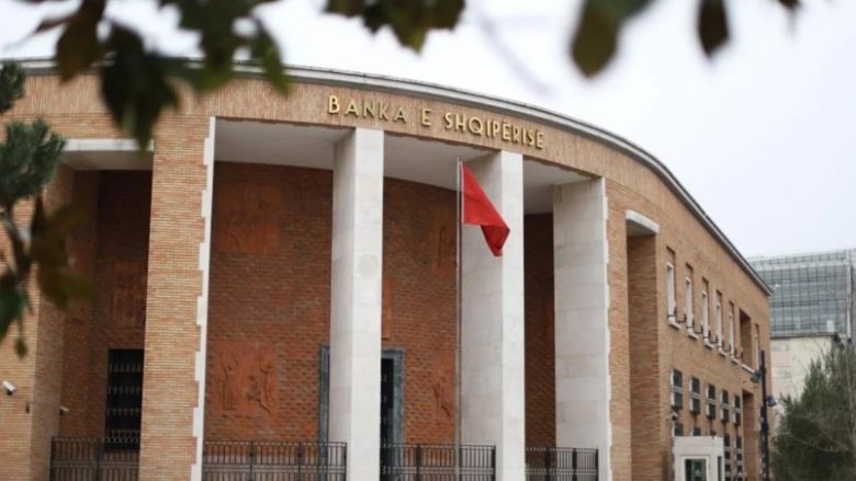 “Inflacioni do jetë i paqëndrueshëm”, Banka e Shqipërisë shpjegon pse rriti normat e interesit