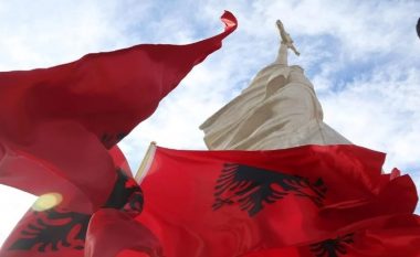 29 Nëntori, përkujtohet 79-vjetori i Çlirimit të Shqipërisë