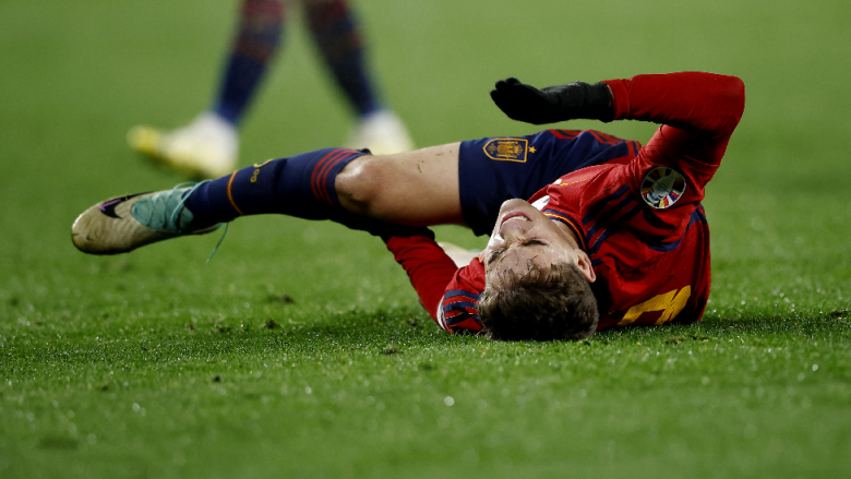 Barcelona e nervozuar me Spanjën për trajtimin që i bëri Gavit – si mund të evitohej lëndimi i rëndë