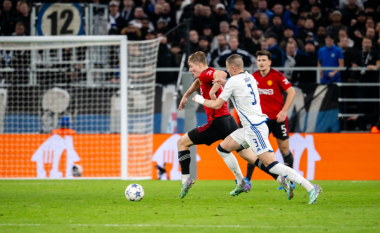 Dramë në Danimarkë: Shtatë gola, dy penallti dhe një karton i kuq - Copenhaga tronditë Man Unitedin