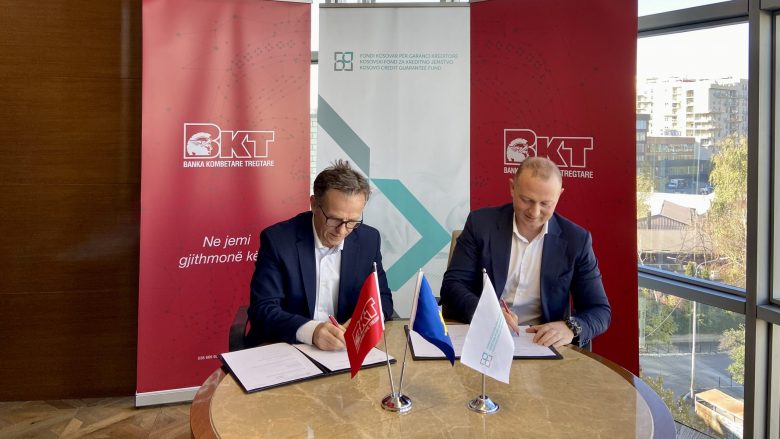 BKT Kosova dhe Fondi Kosovar për Garanci Kreditore (FKGK) nënshkruajnë marrëveshje për dritaren GROW