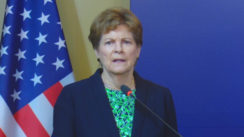 Senatorja Shaheen: Kosova dhe Serbia të përparojnë në dialog, mundësia e integrimeve euro-atlantike mund të mos u ofrohet pafundësisht