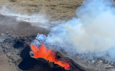 Islanda e evakuon një qytet të tërë për shkak të vullkanit