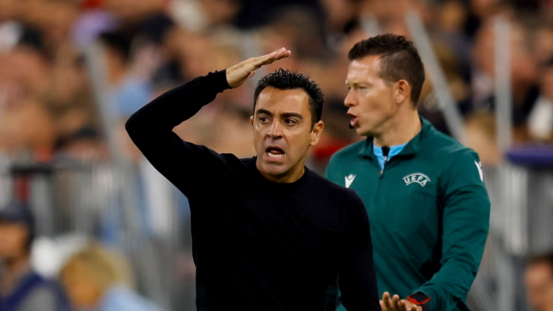 “Ka humbur besimi” – raportohet për situatë skandaloze mes Xavit dhe lojtarëve të Barcelonës
