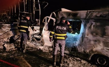 Përplasen autoambulanca me një autobus në Itali, humbin jetën të gjithë që ishin në autoambulancë – tre mjekë dhe një pacient