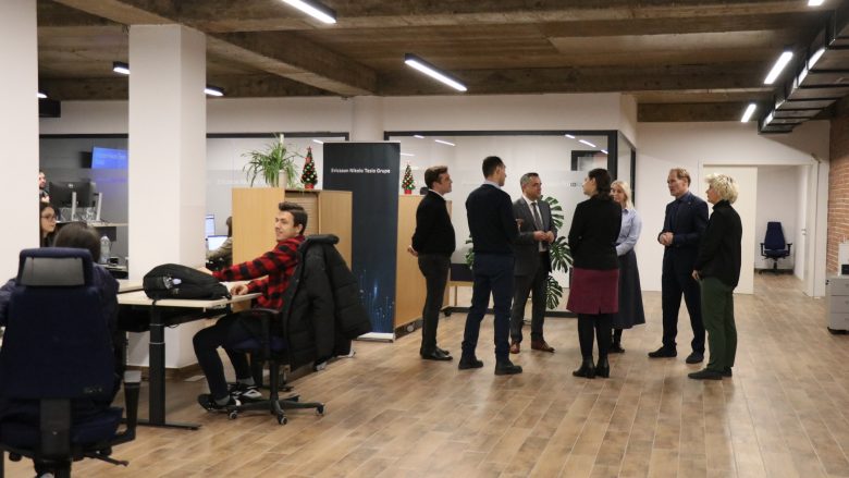 Kompania botërore Ericsson ka hapur qendrën R&D në Kosovë, pritet të rritë edhe numrin e punëtorëve