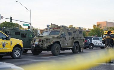 Të shtëna armësh në kampusin e universitetit në Las Vegas, vriten tre persona – policia arrin të neutralizojë sulmuesin