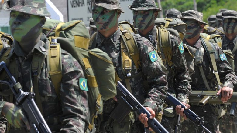 Nga frika e shpërthimit të një lufte të mundshme, Brazili dërgon trupa në kufirin me Venezuelën
