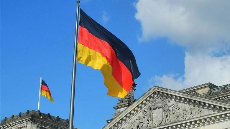 Ministria e Jashtme e Gjermanisë: Në zgjedhjet në Serbi pati frikësim të votuesve e blerje votash