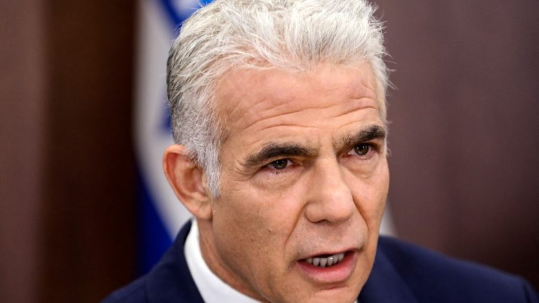 Lideri i opozitës thotë se Izraeli nuk po bën sa duhet për të rikthyer pengjet në shtëpi