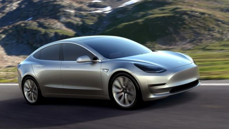 Pse veturat Tesla që prodhohen në Evropë po rezultojnë më të mira sesa ato në Amerikë?