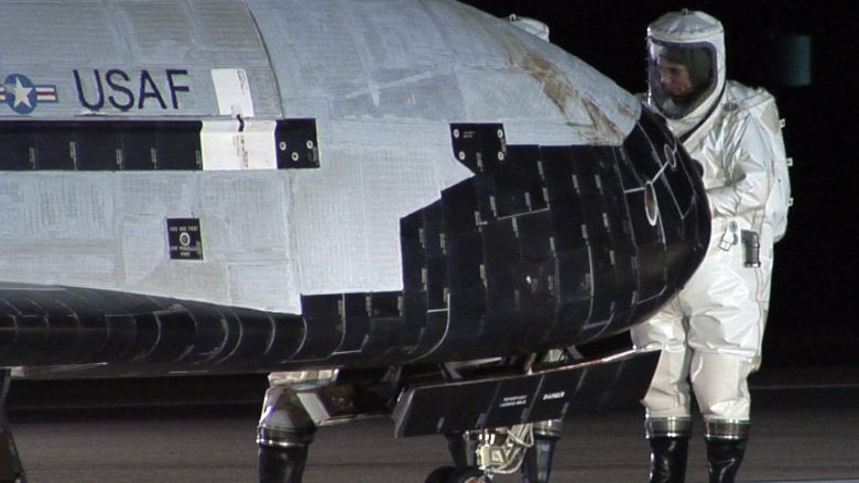 Misteri i fluturakes X-37B, që pritet të lansohet në hapësirë nga ushtria amerikane