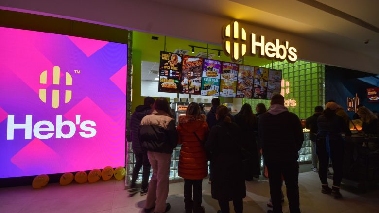 Heb’s hap dyert në Albi Mall në Gjilan