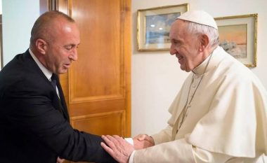 Haradinaj uron Krishtlindjen: Sa më shumë paqe e harmoni në familjet tuaja
