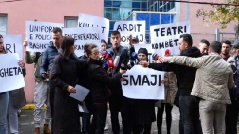 Incineratori i Tiranës, aktivistë e qytetarë protestë para SPAK: Të shkohet te personat vendimarrës