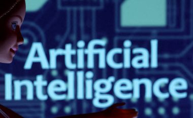 Inteligjenca Artificiale: Plumbat e fletëvotimet do ta ndryshojnë vitin 2024