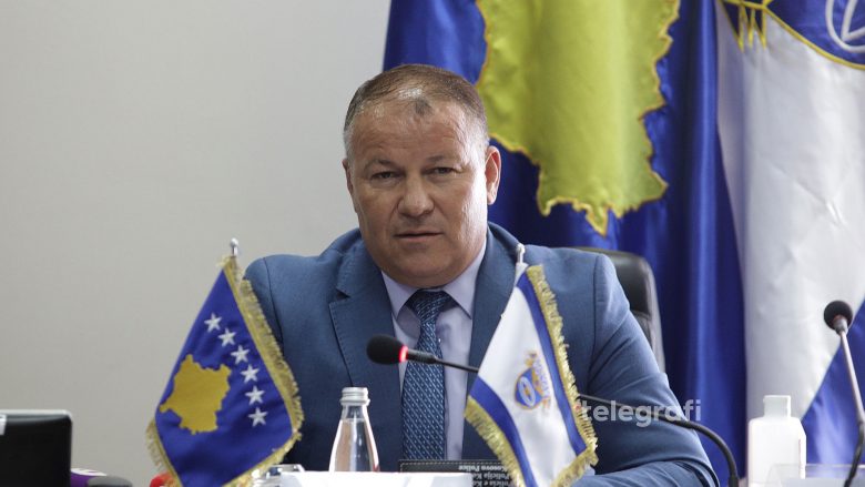 Radio Dukagjini shpall Gazmend Hoxhën si Personalitetin e Vitit 2023