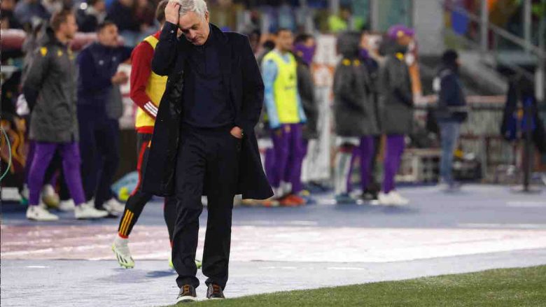 Jo vetëm Bonuccin, Mourinho po e transferon edhe një mbrojtës nga Chelsea te Roma