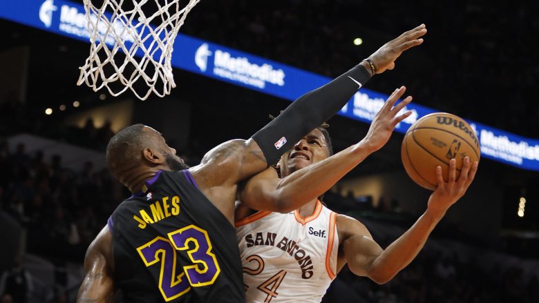 Lakers pësojnë humbje befasuese nga San Antonio Spurs