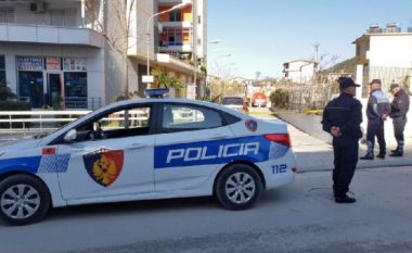 Theu arrestin shtëpiak dhe dyshohet se sulmoi fizikisht vjehrrën, arrestohet 47-vjeçari në Korçë