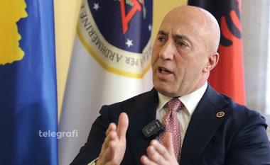 Haradinaj në Ditën e Mësuesit kërkon rritje të pagave për mësimdhënësit