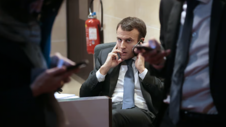 Macron do të bisedojë në telefon me Putinin vetëm nëse Kremlini ka propozime serioze për paqe me Ukrainën