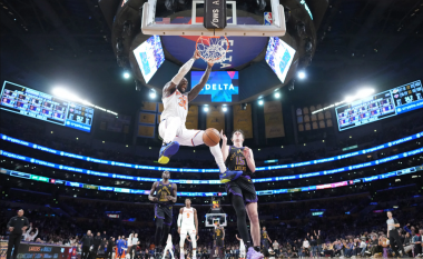 Lakers pësojnë humbje befasuese në shtëpi nga Knicks, Clippers vazhdojnë serinë e fitoreve