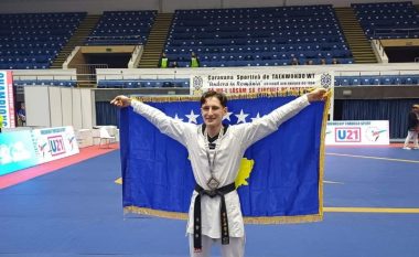 Bleron Ademi shpallet nënkampion i Evropës për U21 në taekwondo