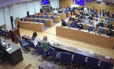 Kuvendi i Prishtinës miraton vendimin për faljen e tatimit në pronë në vlerë 75 euro